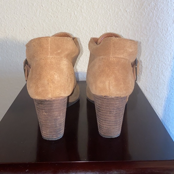Lucky Brand tan wedge boots - Picture 4 of 5